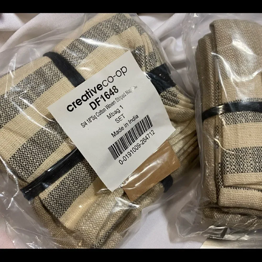 100% Cotton Napkins - NWT Farmhouse charming and trendy beige black